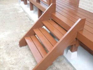 外壁塗装と一緒に確認したい木部